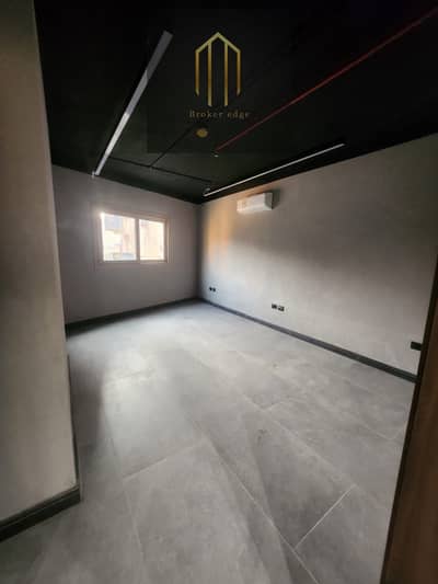 مکتب  للايجار في مصر الجديدة، القاهرة - 1000491015. jpg