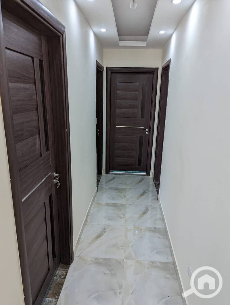 8 ed6e4d49-42cc-4ab2-8814-9c6b33831bc1. jpg
