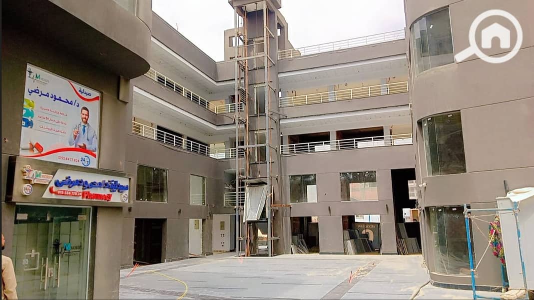 4 1000199828. jpg