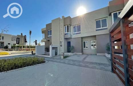 4 Bedroom Townhouse for Sale in 6th of October, Giza - 440299371_352830087801067_6274514720308654876_n_1400x900. jpg 4 Bedroom Townhouse for Sale in 6th of October, Giza - 440299371_352830087801067_6274514720308654876_n_1400x900. jpg