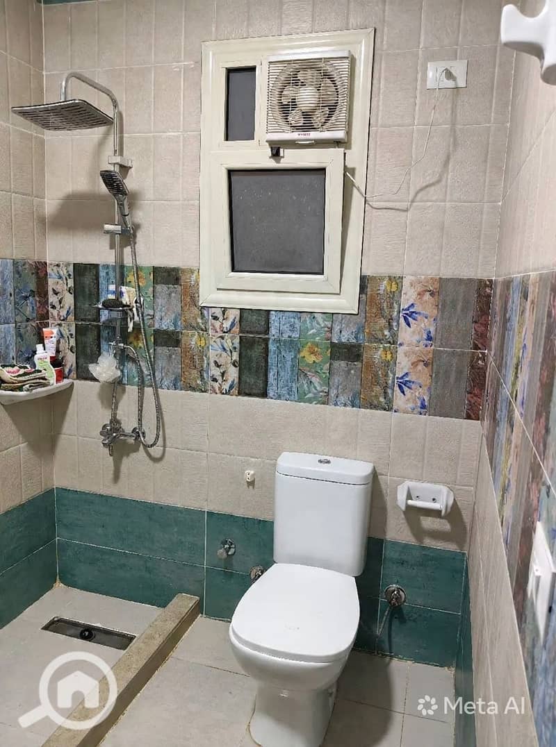 5 77839. jpg
