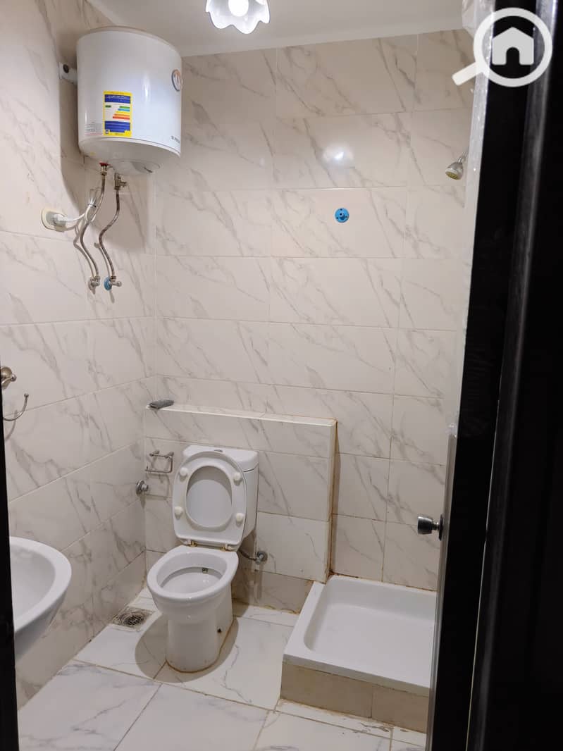 9 92280. jpg