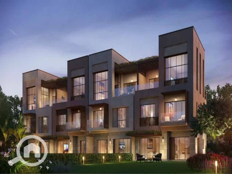 8 Townhouses-in-District-5-New-Cairo. jpg