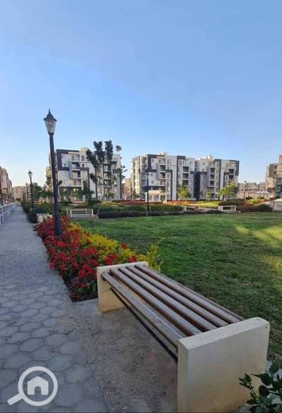 3 Bedroom Flat for Sale in 6th of October, Giza - 516802100_122217635282160641_9209648390539754784_n. jpg 3 Bedroom Flat for Sale in 6th of October, Giza - 516802100_122217635282160641_9209648390539754784_n. jpg