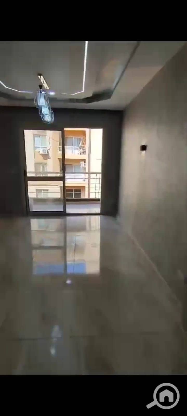 4 92065. jpg