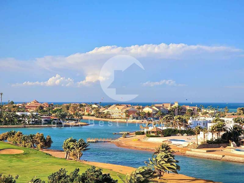 5 el-gouna-canals_lg. jpg