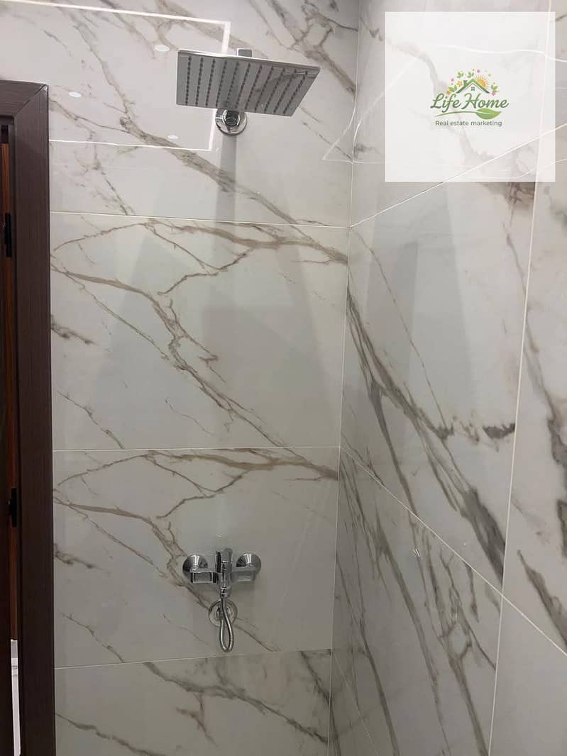 8 1000221439. jpg