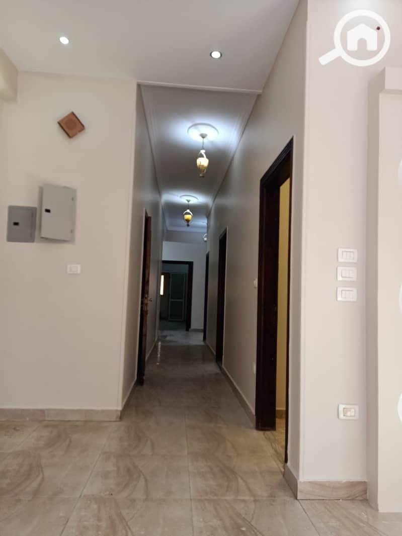17 1be5f5c9-ae27-4a6e-aa6b-7b4fee387da3. jpg