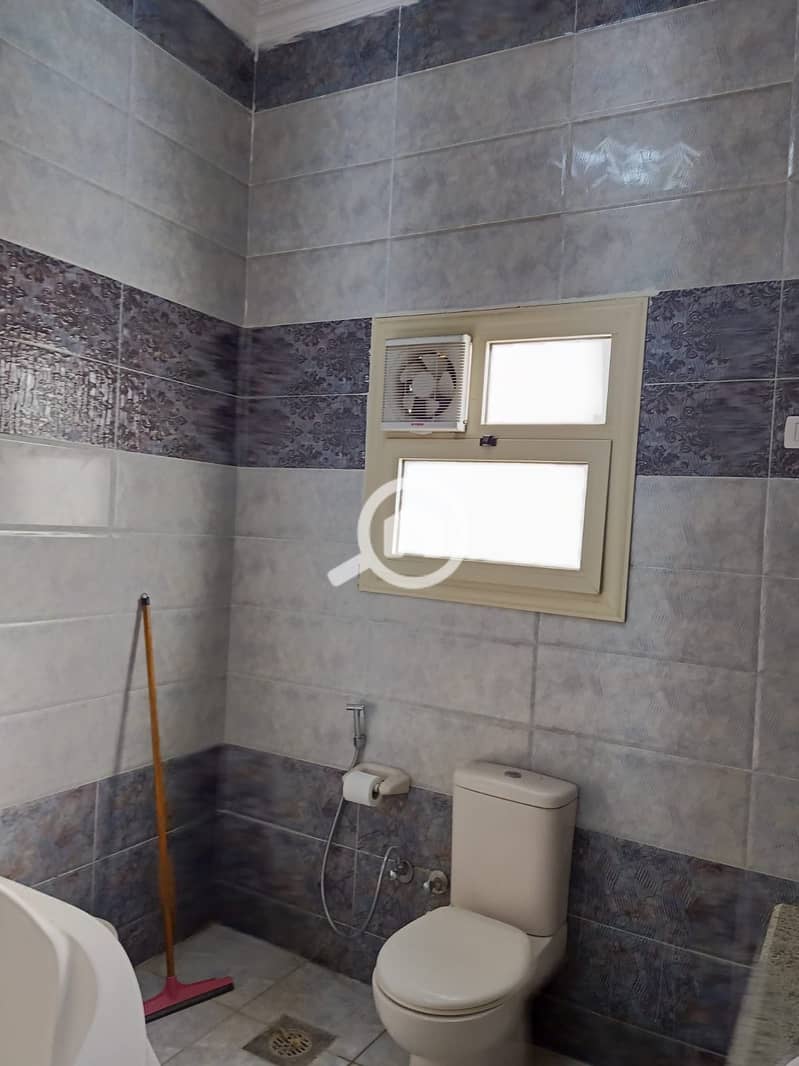 21 dac80080-70d3-4ab4-9679-b943f760b6b6. jpg