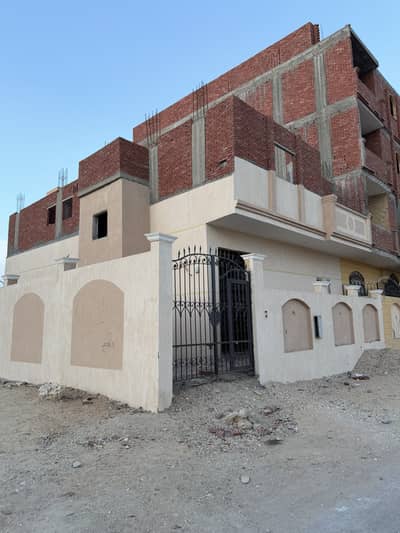 Land for Sale in 10th of Ramadan, Sharqia - بيت فى العاشر من رمضان المجاورة ٨٥ مساحة ٢٠٩ متر