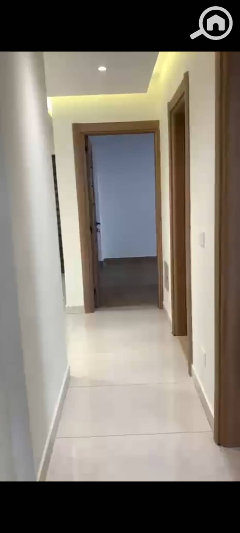8 1001197675. jpg