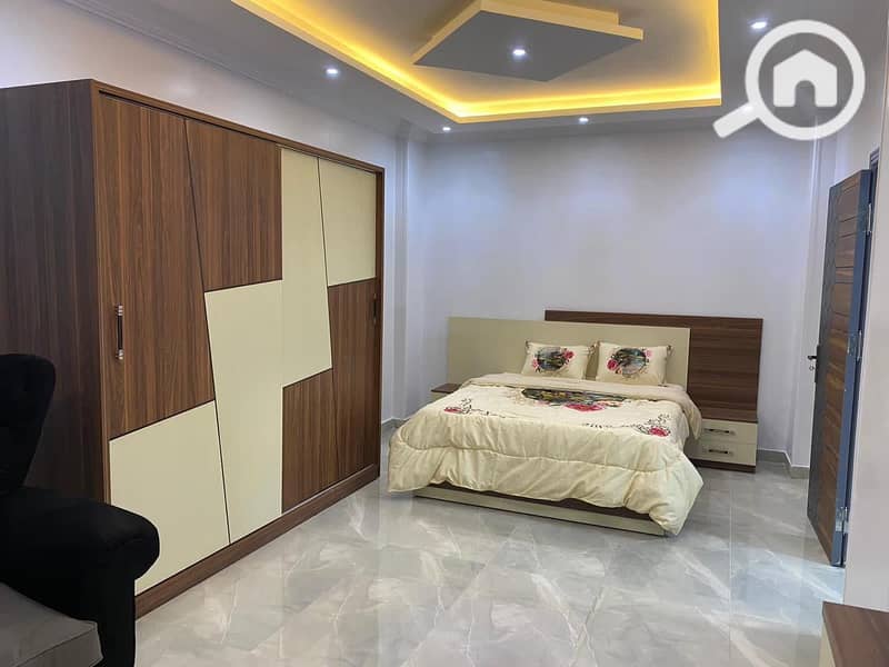 2 b5d23f27-eae3-49db-ade3-d00ba4aa7a87. jpg
