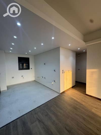 3 Bedroom Flat for Sale in Sheikh Zayed, Giza - m. jpeg 3 Bedroom Flat for Sale in Sheikh Zayed, Giza - m. jpeg