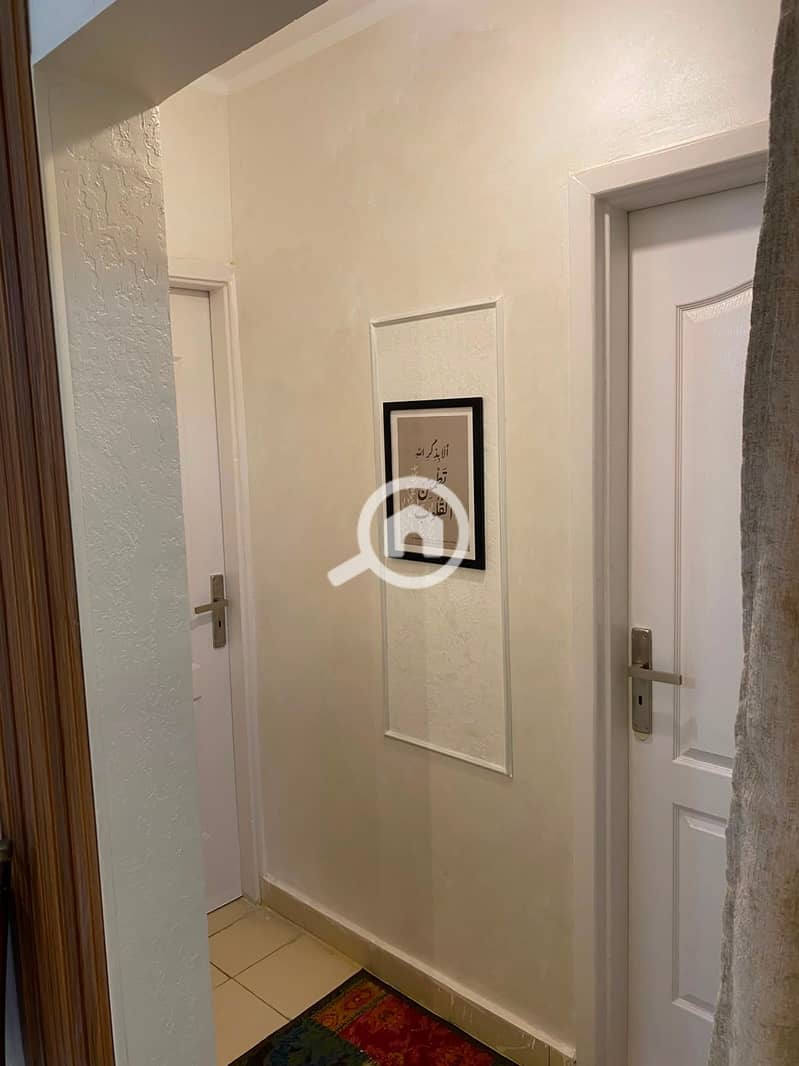8 1000403637. jpg