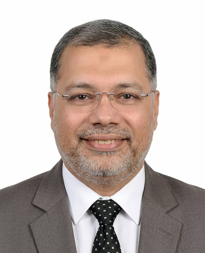 د . محمد عزب