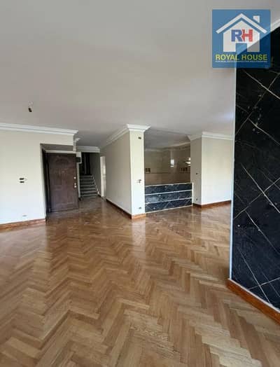 3 Bedroom Apartment for Sale in Heliopolis, Cairo - 7b42f2f4-4d55-48c1-85f2-451e36fcd379. jpg 3 Bedroom Apartment for Sale in Heliopolis, Cairo - 7b42f2f4-4d55-48c1-85f2-451e36fcd379. jpg