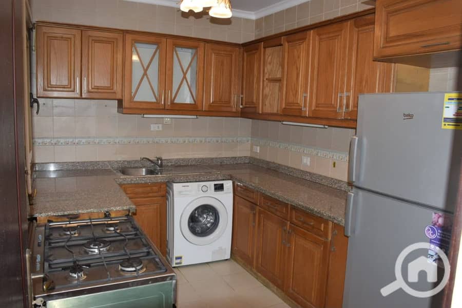 3 bc979ec4-ce8a-4420-86f9-dd495d77d0f3. jpeg