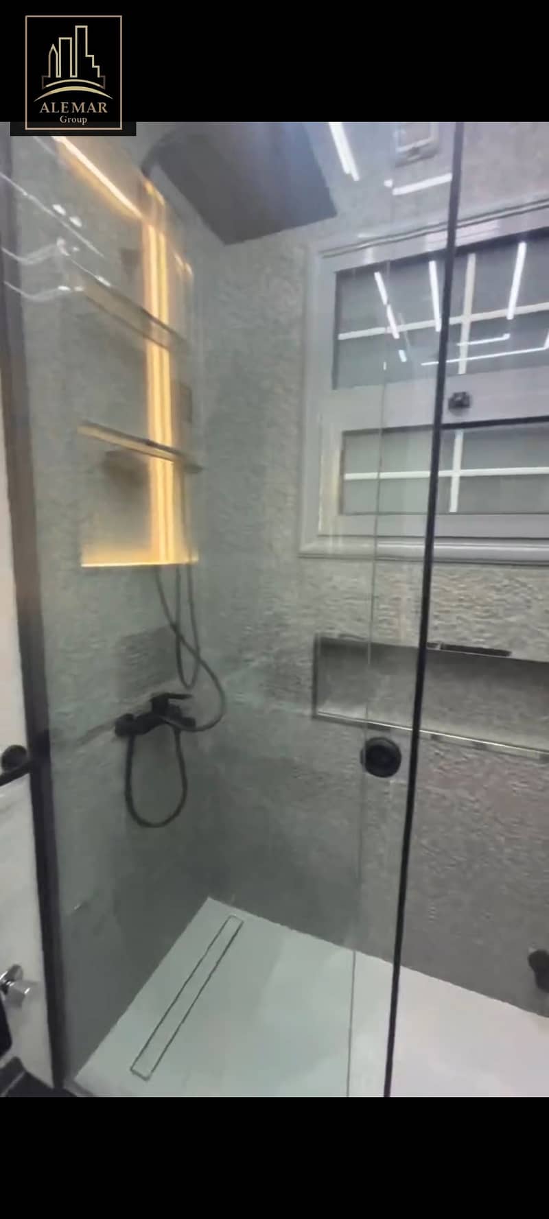20 1001047559. jpg