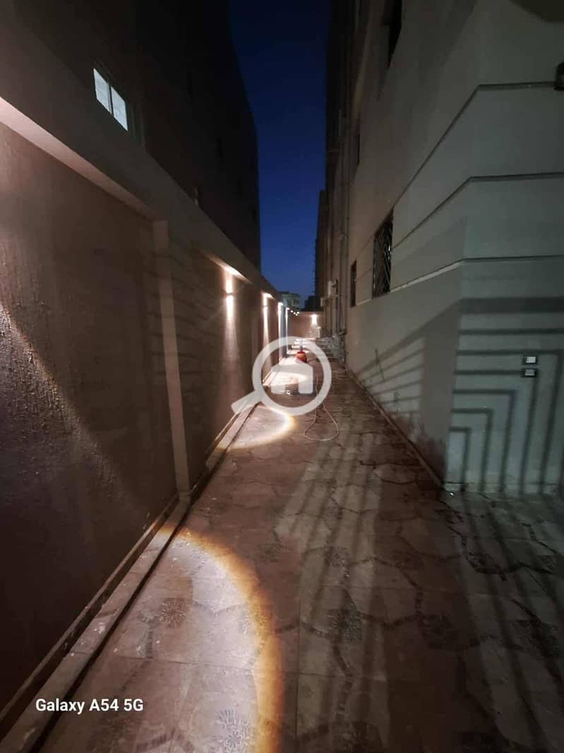 11 827650. jpg