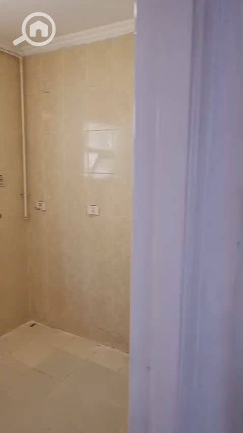 9 1000899948. jpg
