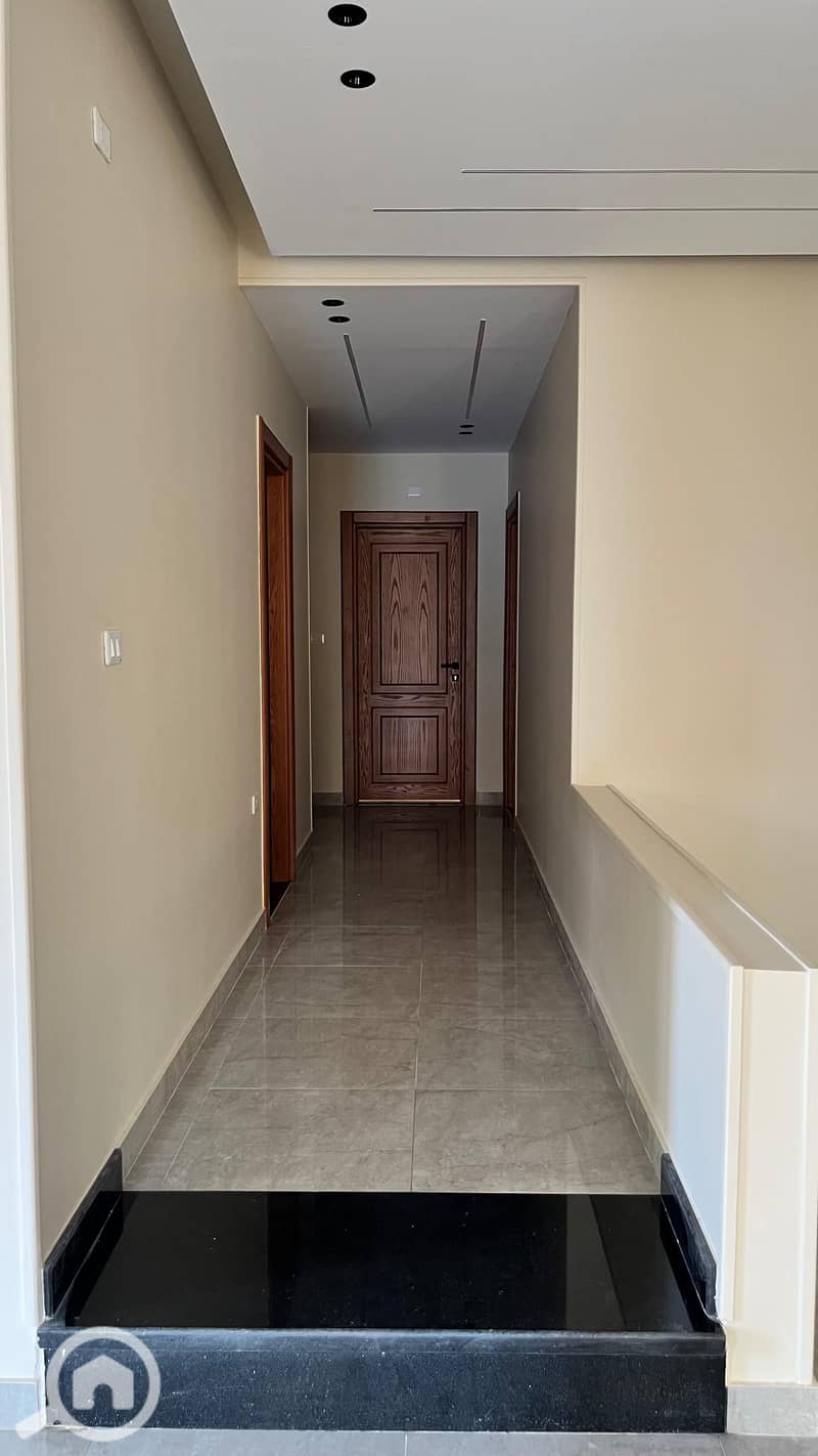 3 137340. jpg