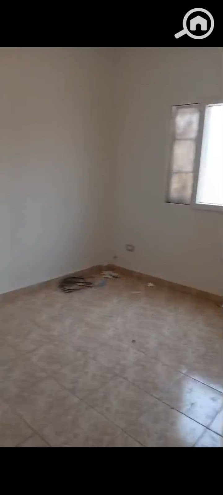 10 1000070918. jpg