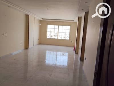 3 Bedroom Apartment for Rent in Zahraa Al Maadi, Cairo - IMG-20260804-WA0068. jpg 3 Bedroom Apartment for Rent in Zahraa Al Maadi, Cairo - IMG-20260804-WA0068. jpg