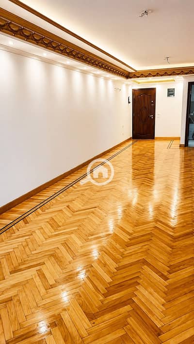 فلیٹ 3 غرف نوم للايجار في سموحة، الإسكندرية - 5d5400e1-dc4b-49f2-96ea-f1e454d61186. jpg