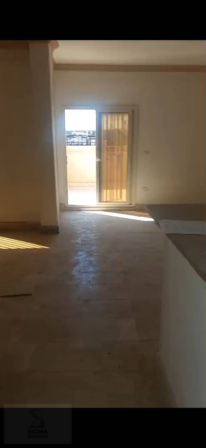 4 1000488203. jpg