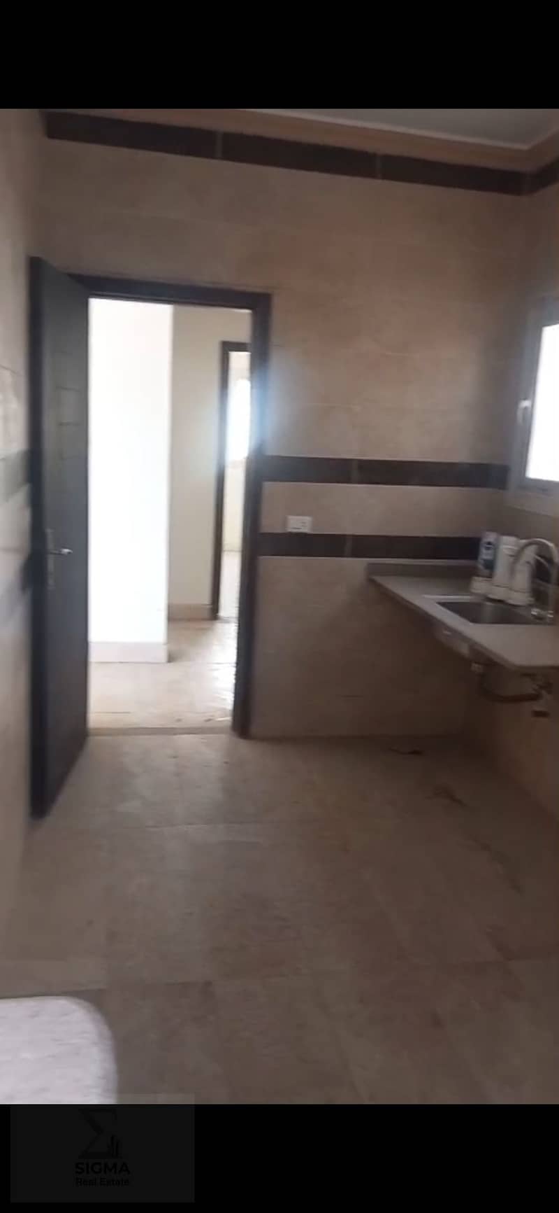 6 1000488211. jpg