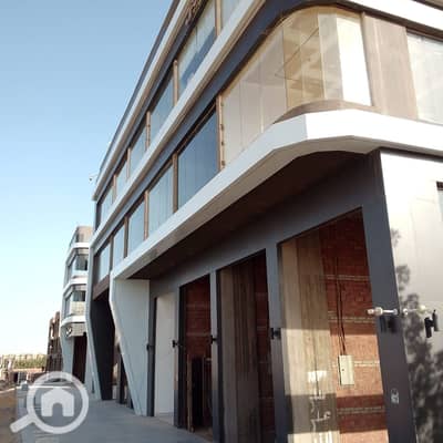 Retail for Rent in Hadayek October, Giza - 1000199831. jpg