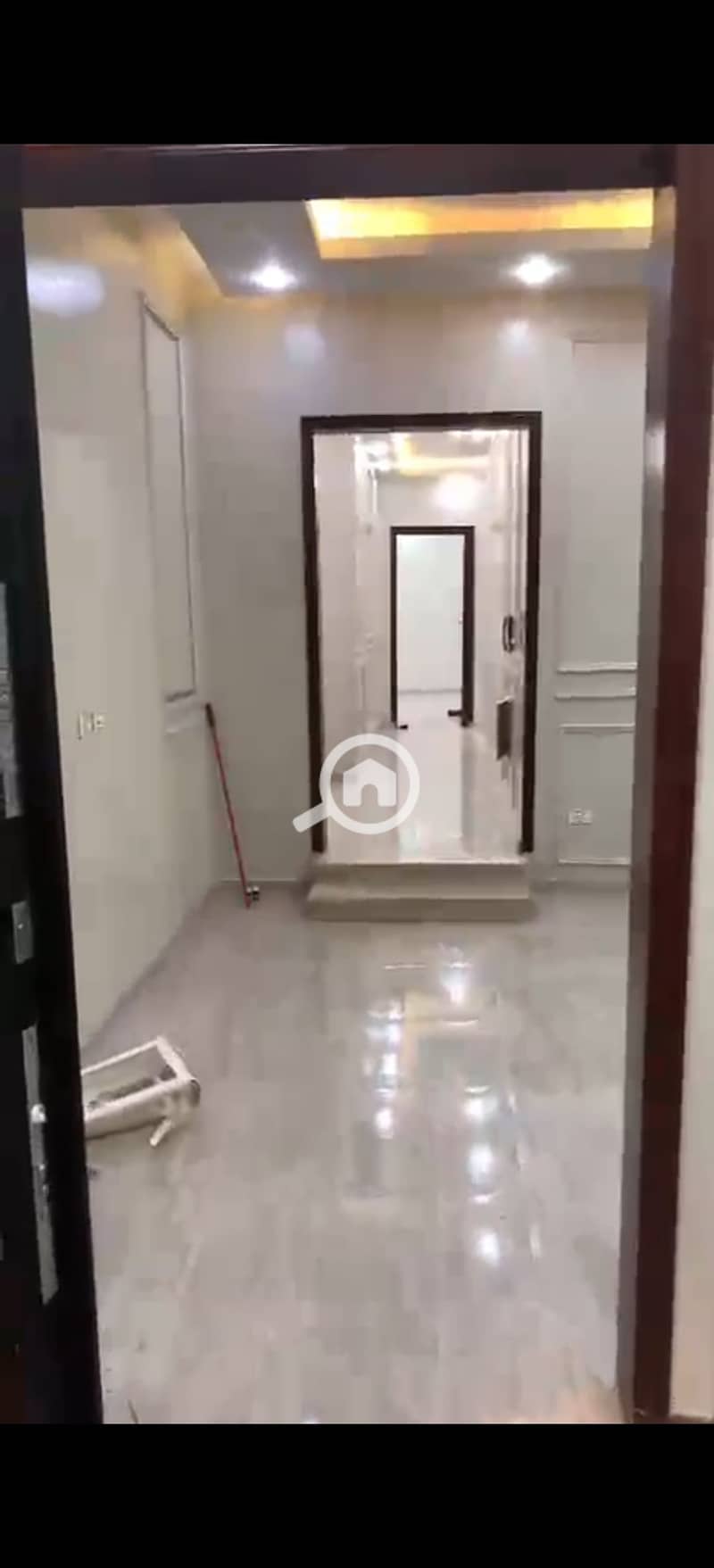 5 403982. jpg