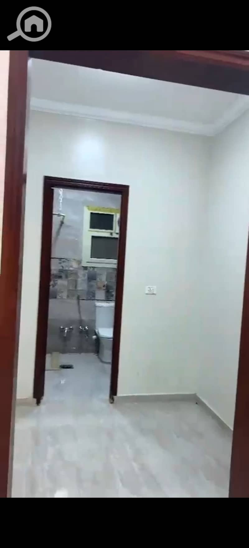 12 403990. jpg