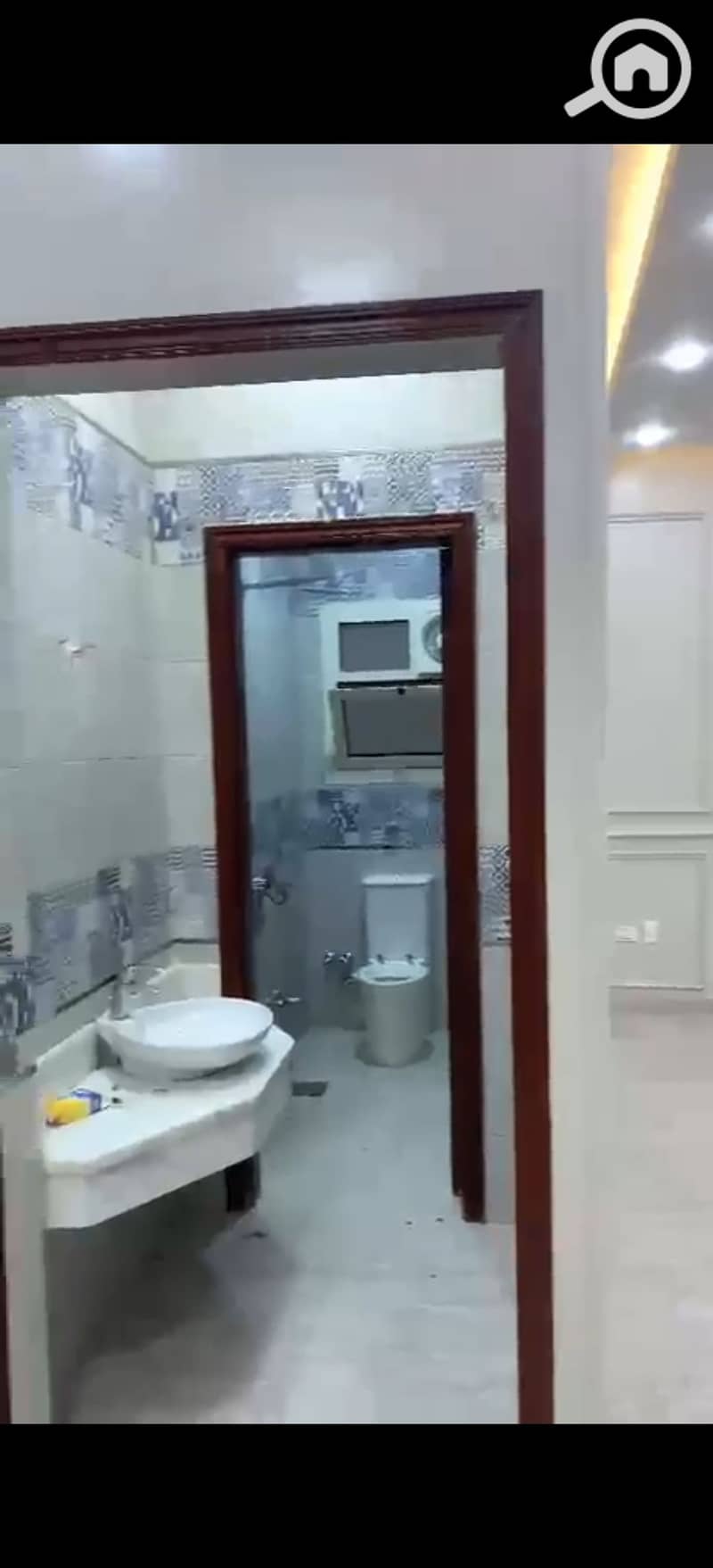 15 403980. jpg