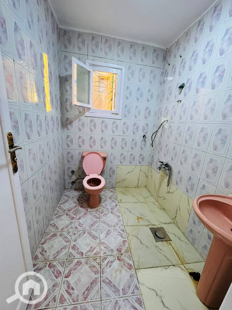 4 1000988900. jpg