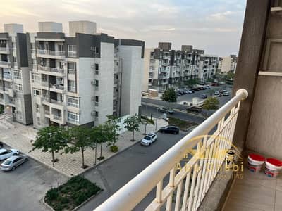 3 Bedroom Flat for Sale in Madinaty, Cairo - 94edc9c2-3b49-4869-acb7-13f7b2f3b27d. jpg 3 Bedroom Flat for Sale in Madinaty, Cairo - 94edc9c2-3b49-4869-acb7-13f7b2f3b27d. jpg