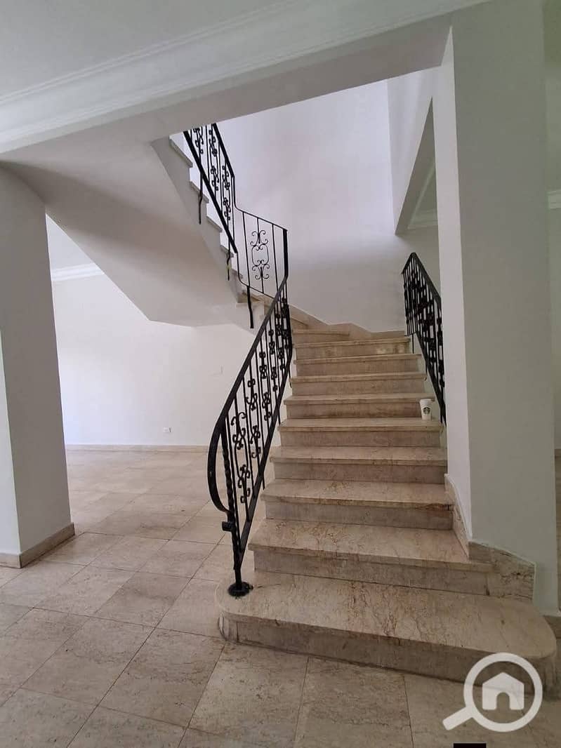 7 1001714988. jpg