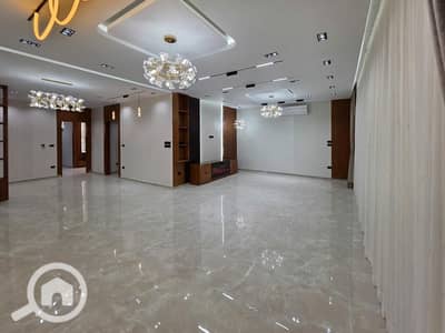 3 Bedroom Flat for Rent in New Cairo, Cairo - WhatsApp Image 2026-08-05 at 1.04. 30 PM (6). jpeg 3 Bedroom Flat for Rent in New Cairo, Cairo - WhatsApp Image 2026-08-05 at 1.04. 30 PM (6). jpeg