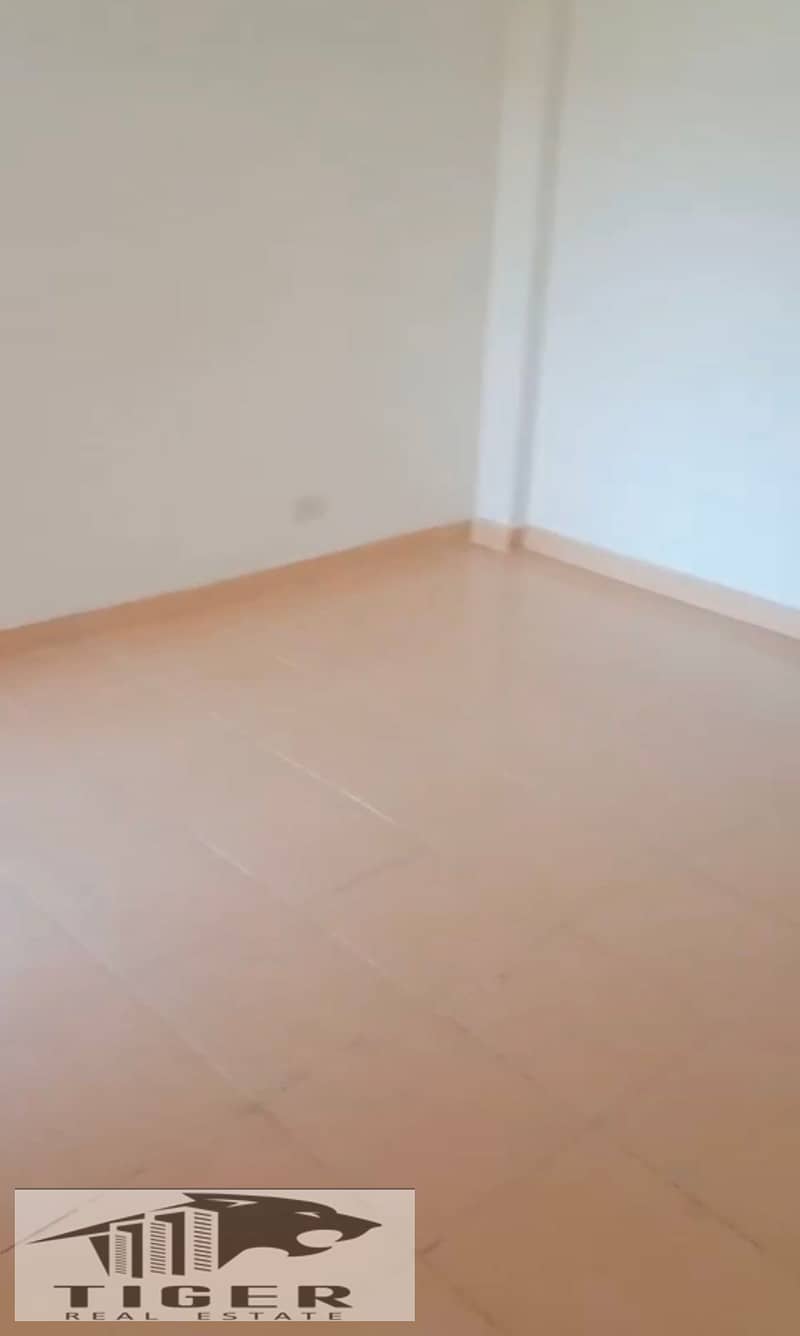 6 1000784238. jpg