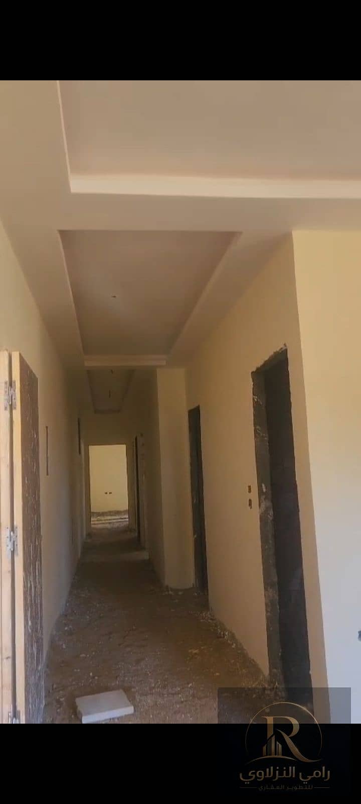 6 1000111945. png