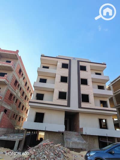 3 Bedroom Flat for Sale in 6th of October, Giza - 2316385b-bcc9-4f2c-88cc-34dab1a2e5a1. jpg