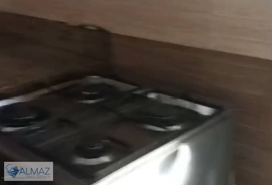 7 398ae226-c0d5-4c93-b232-1fb80793a58e. jpeg