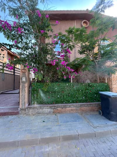 5 Bedroom Twin House for Sale in 6th of October, Giza - فيلا توين للبيع فى بيراميدز ووك 5 Bedroom Twin House for Sale in 6th of October, Giza - فيلا توين للبيع فى بيراميدز ووك