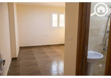 3 Bedroom Flat for Sale in New Cairo, Cairo - IMG-20260805-WA0147. jpg 3 Bedroom Flat for Sale in New Cairo, Cairo - IMG-20260805-WA0147. jpg