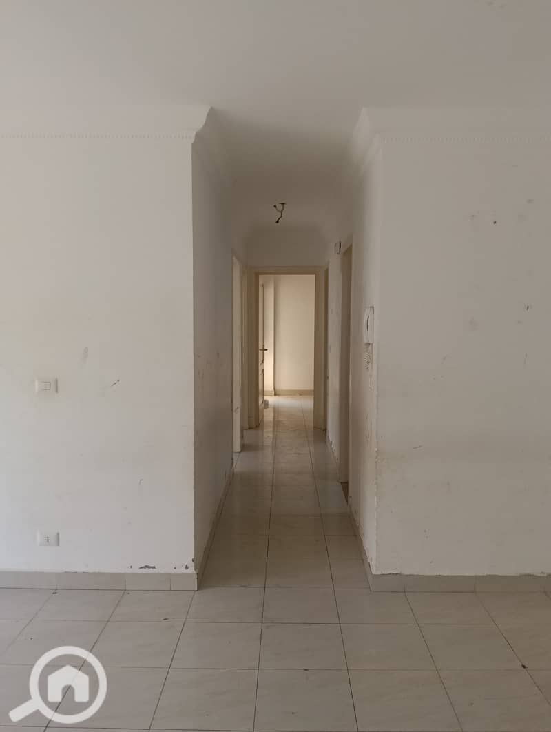 2 1000462781. jpg
