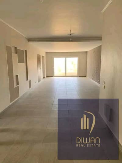 3 Bedroom Apartment for Sale in Shorouk City, Cairo - 03a3d472-1593-4ed6-938b-79f60d88b5cb. jpg