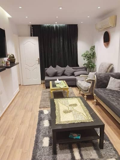2 Bedroom Apartment for Rent in New Cairo, Cairo - شقه ٧٠م للايجار مفروش بالتجمع الثالث تشطيب هاي سوبر لوكس 2 Bedroom Apartment for Rent in New Cairo, Cairo - شقه ٧٠م للايجار مفروش بالتجمع الثالث تشطيب هاي سوبر لوكس