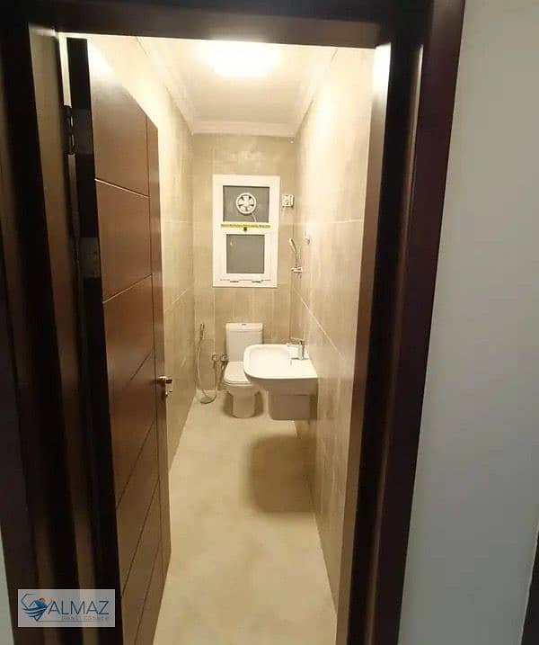 4 5199c732-1aff-488d-95e0-d0359428e1de. jpeg