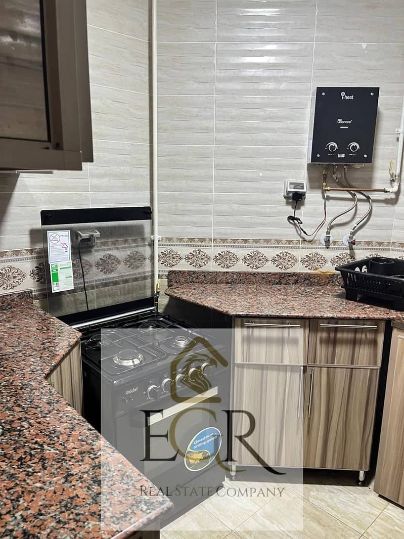 7 31c19cca-2fd6-4a69-a1cf-62e334d41907. jpg