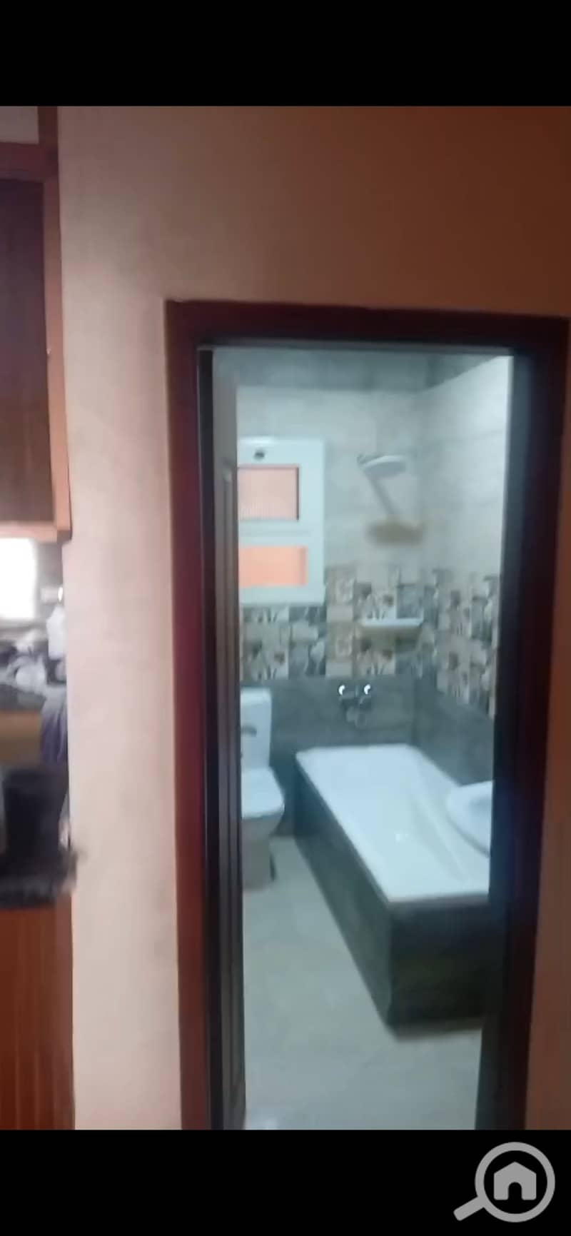 4 903680. jpg